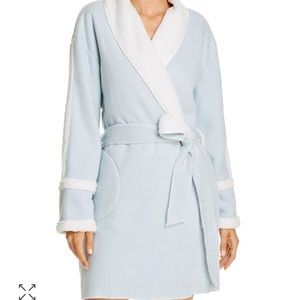 SPLENDID light blue robe